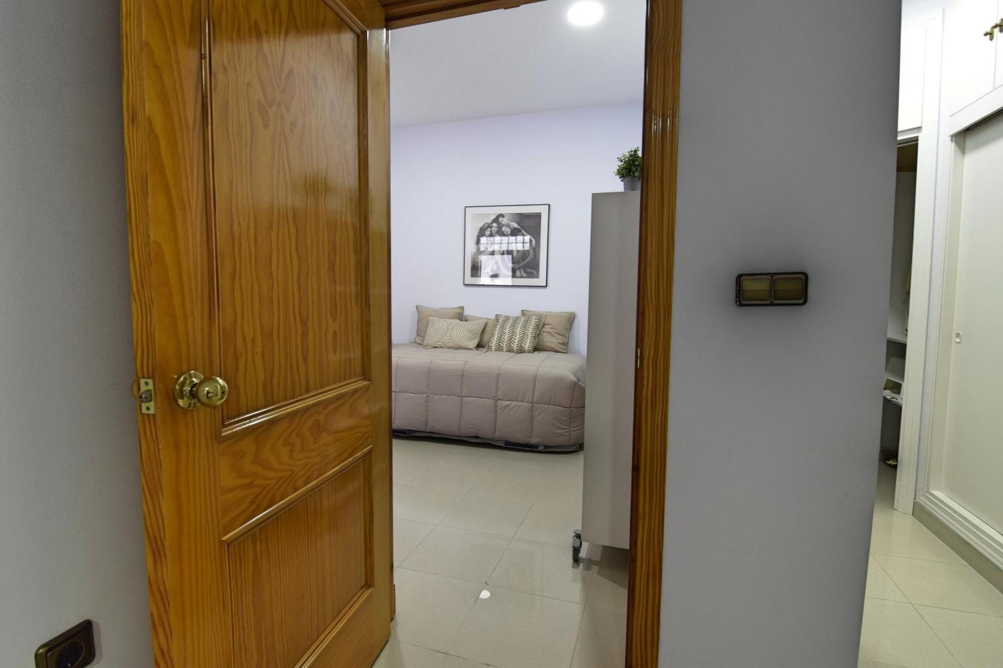 Apartamento Malagueta Gutenberg マラガ エクステリア 写真