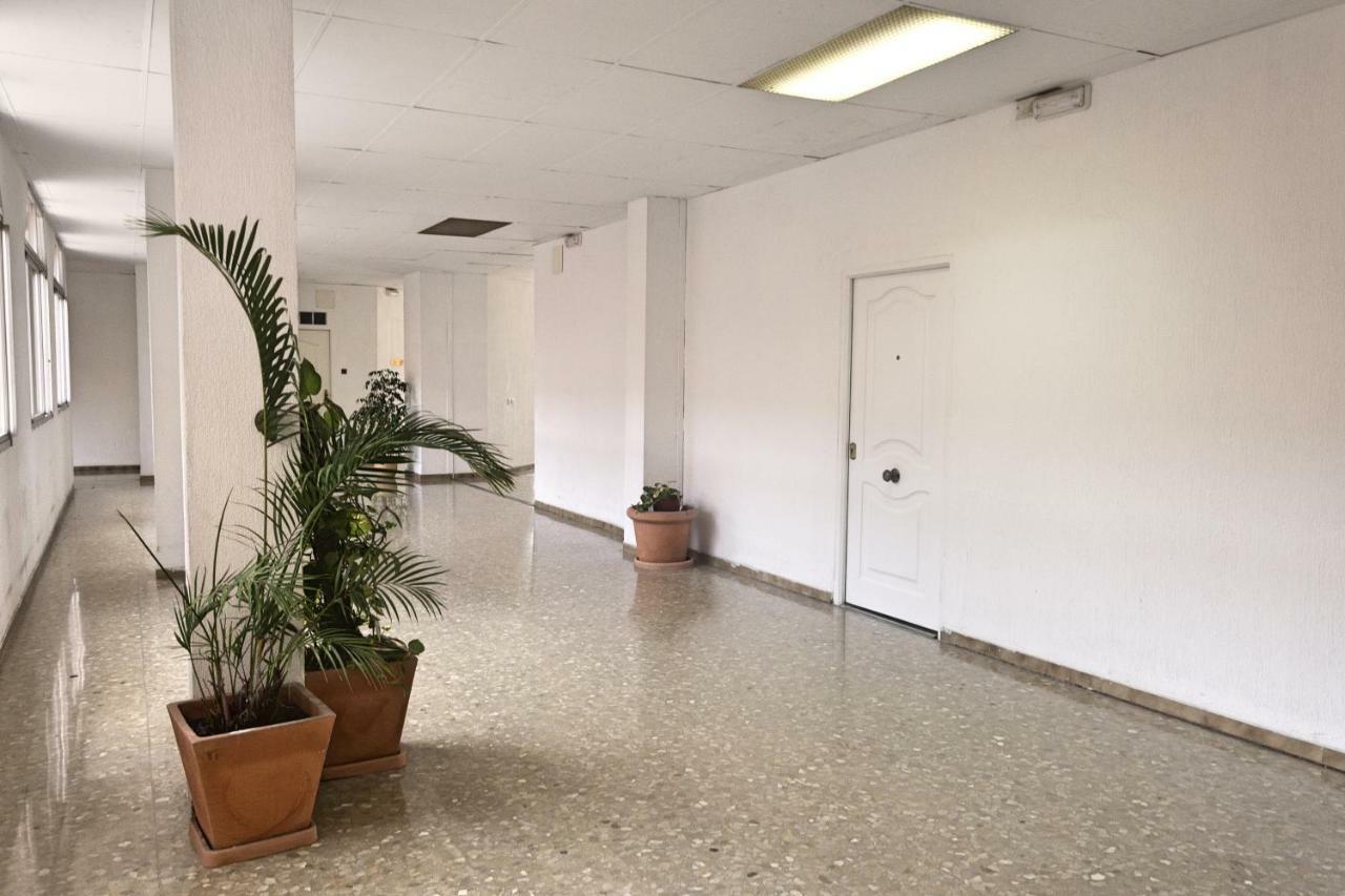 Apartamento Malagueta Gutenberg マラガ エクステリア 写真